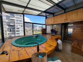 Foto 11 de Penthouse amoblado en alquiler/ 1000 M² de construcción/ Sector Republica de El Salvador / Quito.