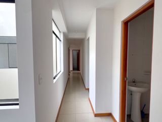 Foto 4 de ALQUILER DE DEPTO A.C 90 m2 3ER PISO AV. GUARDIA CIVIL SUR