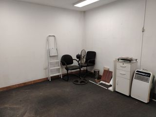 Foto 7 de Alquiler Oficina – Consultorio en  Av Izaguirre a 1 cdra de la Muni de los Olivos en 2do Piso