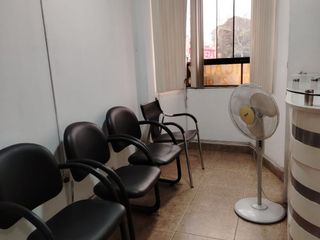 Foto 12 de Alquiler Oficina – Consultorio en  Av Izaguirre a 1 cdra de la Muni de los Olivos en 2do Piso