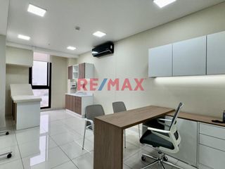 Foto 1 de Se Vende Impecable Consultorio Medico En Edificio Qualis - Pueblo Libre