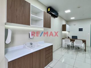 Foto 9 de Se Vende Impecable Consultorio Medico En Edificio Qualis - Pueblo Libre