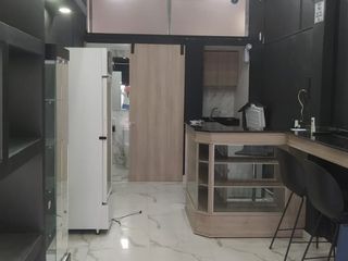 Foto 5 de Se alquila Local Comercial en el centro