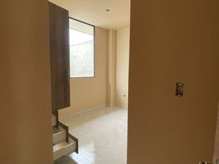 Foto 2 de Casa en Venta – Urbanización Guadalupe III