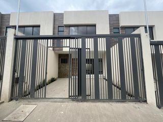 Foto 1 de CASA POR ESTRENAR DE 4 DORMITORIOS EN VENTA SECTOR RICAURTE