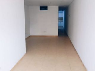 Foto 8 de VENTA DE CASA TINGUIÑA ICA