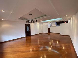 Foto 5 de SE RENTA HERMOSO DUPLEX EN CUMBAYA