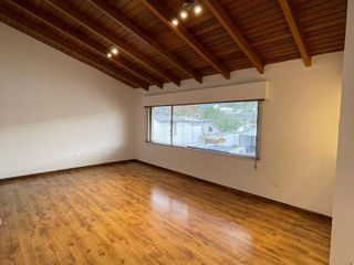 Foto 7 de SE RENTA HERMOSO DUPLEX EN CUMBAYA