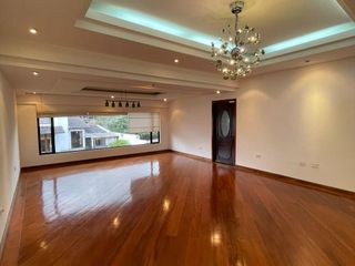 Foto 19 de SE RENTA HERMOSO DUPLEX EN CUMBAYA