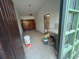Foto 14 de OPORTUNIDAD - SE VENDE CASA + CUARTO DE SERVICIO