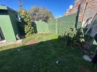 Foto 18 de OPORTUNIDAD - SE VENDE CASA + CUARTO DE SERVICIO