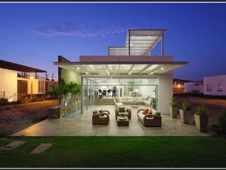 Foto 2 de 🏡 VENDO LINDA CASA DE PLAYA EL CORAL, Km 94.3 de la Panamericana Sur, CONDOMINIO EL CORAL, a 3 minutos del Boulevard de Asia, 7 DORM