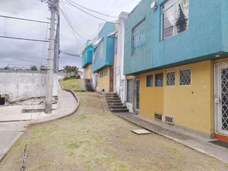 Foto 2 de Casa de Venta en Guamaní Alto
