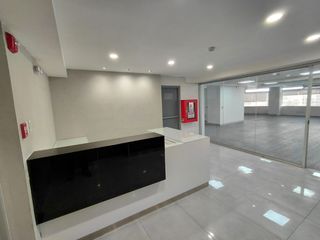 Foto 1 de Alquilo oficina 418m2 San Isidro