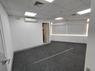 Foto 5 de Alquilo oficina 418m2 San Isidro