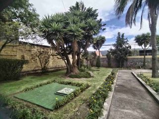 Foto 2 de QUINTA EN VENTA 1773M2 DE TERRENO 520M2 CONSTRUCCION VALLE DE LOS CHILLOS