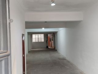 Foto 21 de Alquiler de amplio Local Comercial en Avenida en San Martin de Porres