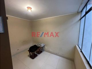 Foto 7 de Venta De Casa Como Terreno 164M2 Comas