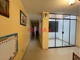 Foto 3 de Venta De Casa Como Terreno 164M2 Comas