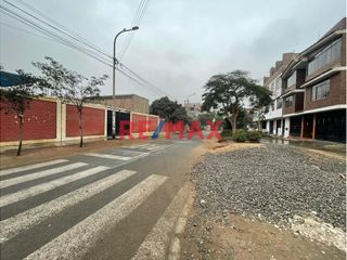 Foto 11 de Venta De Casa Como Terreno 164M2 Comas