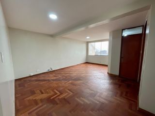 Foto 4 de SE ALQUILA AMPLIO Y ACOGEDOR DEPARTAMENTO EN LA MOLINA CON ESTACIONAMIENTO
