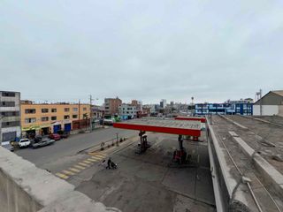 Foto 14 de VENTA DE LOCAL COMERCIAL EN AV. BAUSATE Y MEZA.