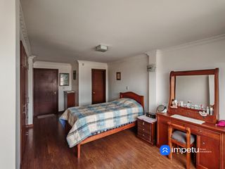 Foto 17 de En venta casa de dos departamentos cerca del terminal terrestre