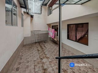 Foto 19 de En venta casa de dos departamentos cerca del terminal terrestre
