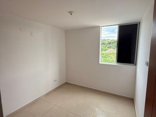 Foto 8 de APARTAMENTO EN ARRIENDO, EN PRADOS DEL ESTE