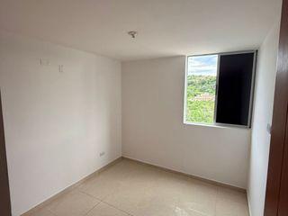 Foto 9 de APARTAMENTO EN ARRIENDO, EN PRADOS DEL ESTE