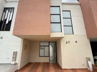 Foto 1 de CASA EN VENTA CONJUNTO VENETTO
