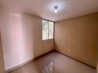 Foto 4 de Departamento 2do piso Los Parques de Piura