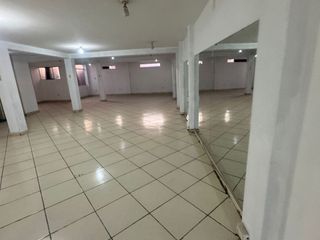 Foto 14 de LOCAL COMERCIAL EN ALQUILER EN LOS OLIVOS