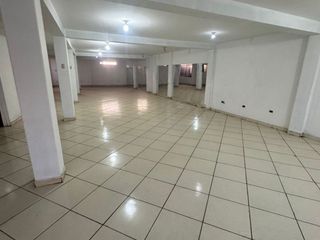 Foto 1 de LOCAL COMERCIAL EN ALQUILER EN LOS OLIVOS