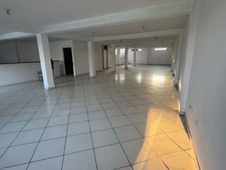 Foto 11 de LOCAL COMERCIAL EN ALQUILER EN LOS OLIVOS