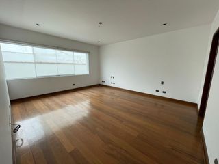 Foto 9 de ALQUILO  LINDO PENTHOUSE DUPLEX EN CHACARILLA - SAN BORJA - 4 DORMITORIOS - 3 COCHERAS - FRENTE A PARQUE🌳