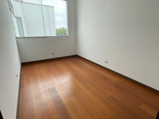 Foto 23 de ALQUILO  LINDO PENTHOUSE DUPLEX EN CHACARILLA - SAN BORJA - 4 DORMITORIOS - 3 COCHERAS - FRENTE A PARQUE🌳