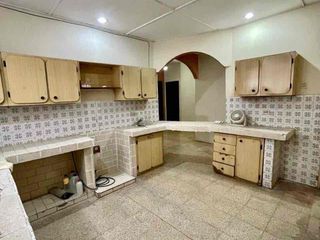 Foto 3 de URDESA CENTRAL, Vendo Casa 1 planta 3 dormitorios, 300m2, $138.000.