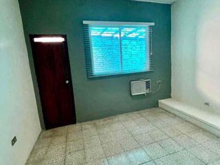 Foto 8 de URDESA CENTRAL, Vendo Casa 1 planta 3 dormitorios, 300m2, $138.000.