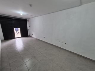 Foto 13 de ¡LOCAL COMERCIAL EN ALQUILER! 35 m² – Zona Súper Comercial en Independencia 🚀