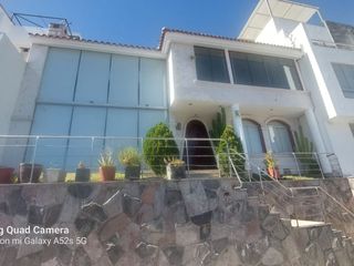 Foto 1 de alquilo hermosa casa totalmente amoblada cerca av ejercito 5 dormitorios