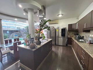 Foto 2 de Casa esquinera en Urbanización Banco de Fomento