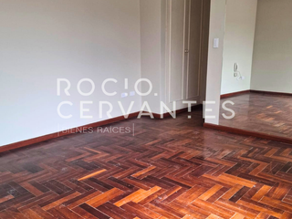 Foto 6 de ¡ALQUILO CASA de tres pisos cerca al Club Internacional!  S/ 3.500 soles