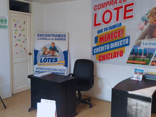 Foto 2 de Alquilo oficina en 2do piso – Av. Luis Gonzales, Chiclayo