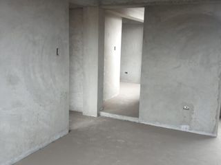 Foto 6 de VENDO CENTRICO EDIFICO COMERCIAL CON 05 LOCALES FRENTE A LA AV PACASMAYO
