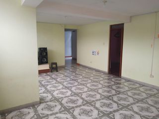Foto 8 de VENDO CENTRICO EDIFICO COMERCIAL CON 05 LOCALES FRENTE A LA AV PACASMAYO