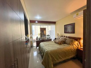 Foto 11 de Apartamento en venta con vista al mar