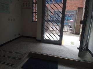 Foto 10 de EXCELENTE OPORTUNIDAD DE NEGOCIO EDIFICIO EDUCACION  U OFICINAS.