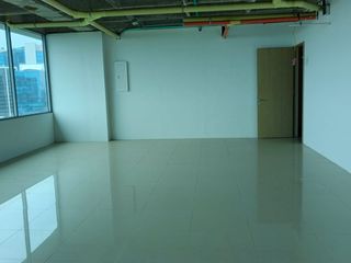 Foto 4 de ARRIENDO EXPECTACULAR LOCAL COMERCIAL EN EL CORAZÓN DE RIOMAR - DALE ALTURA A TU NEGOCIO