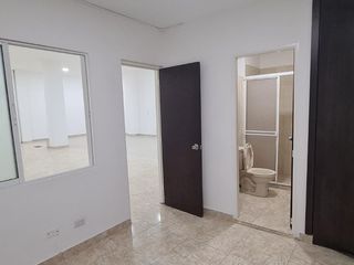 Foto 13 de ALQUILO LOCAL COMERCIAL 200 M2  PRADOIS DEL NORTE